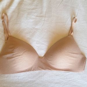 Victoria's secret wireless, tshirt bra
